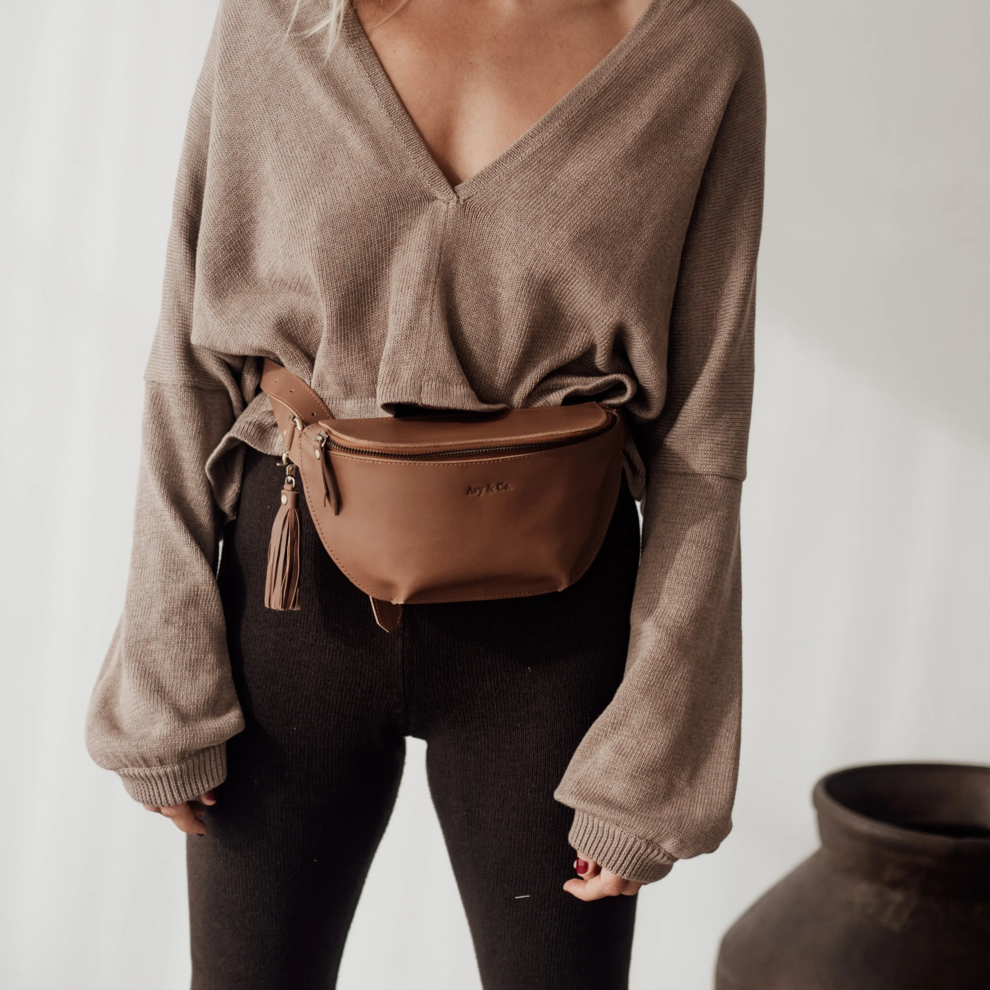 ARCHER - TAN Belt Bag