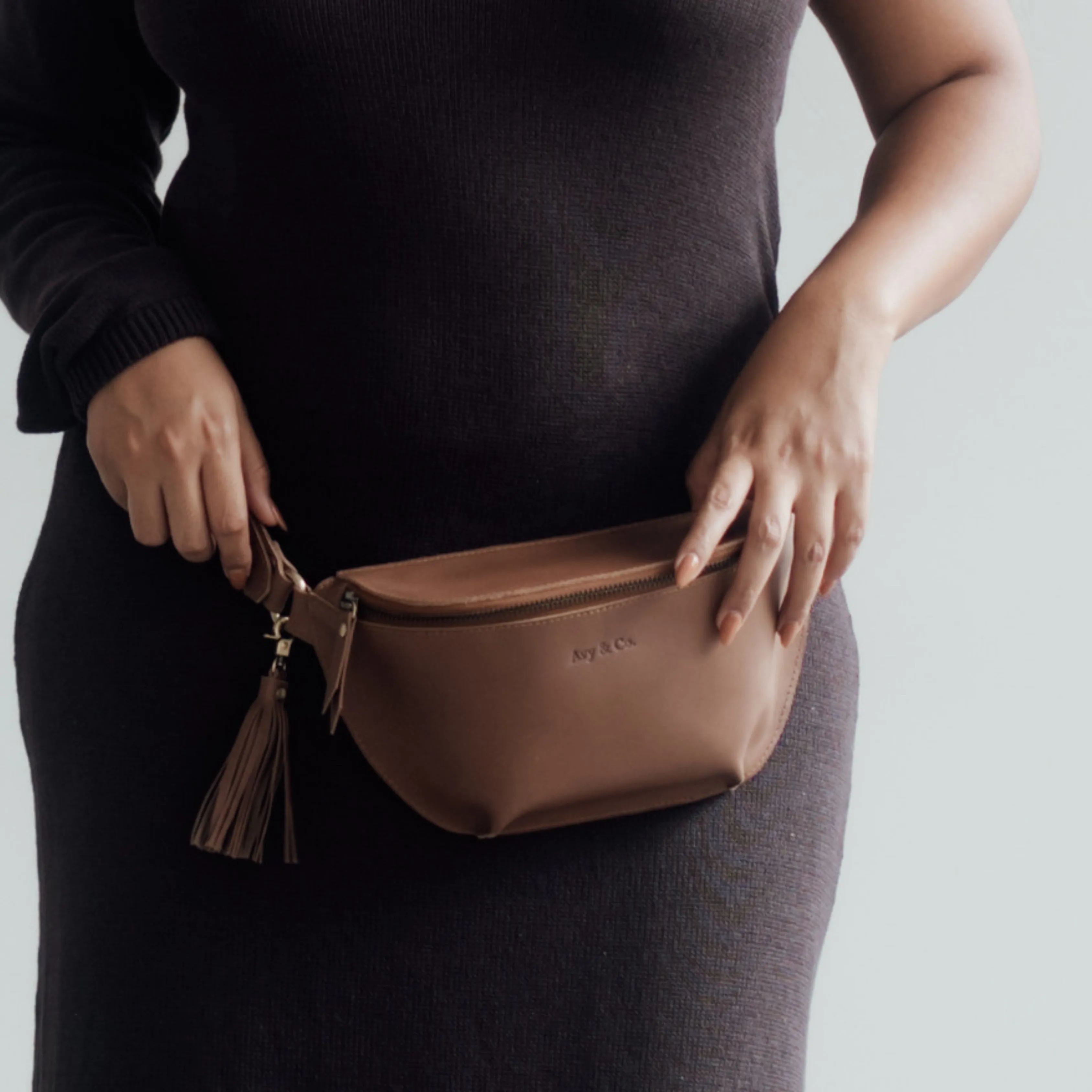 ARCHER - TAN Belt Bag