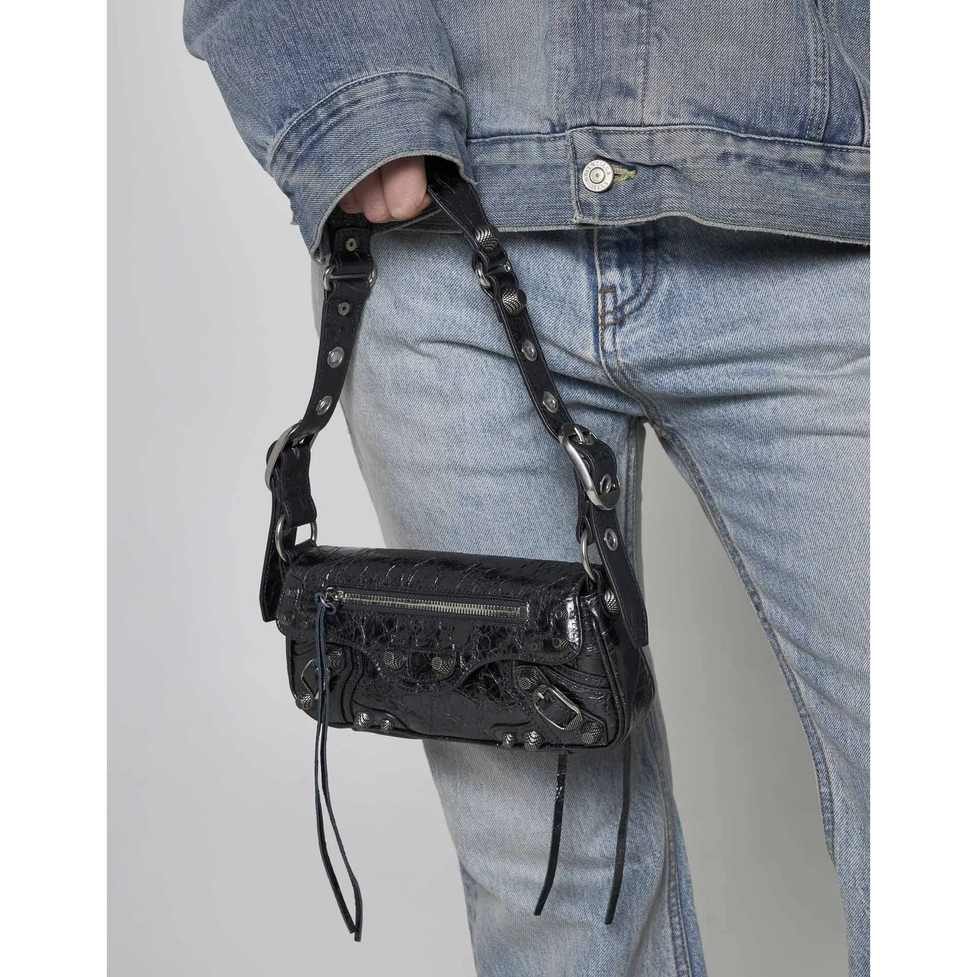 Balenciaga Le Cagole Xs Leather Bag