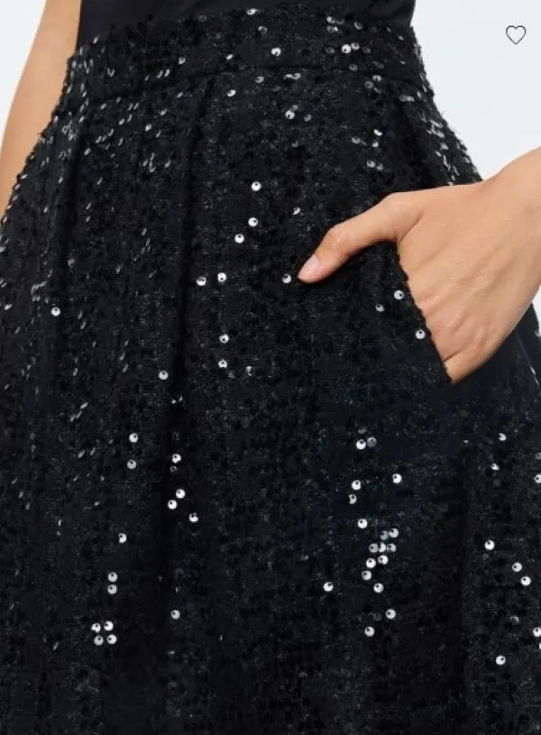 Chara Sleeveless Mini Dress In Black