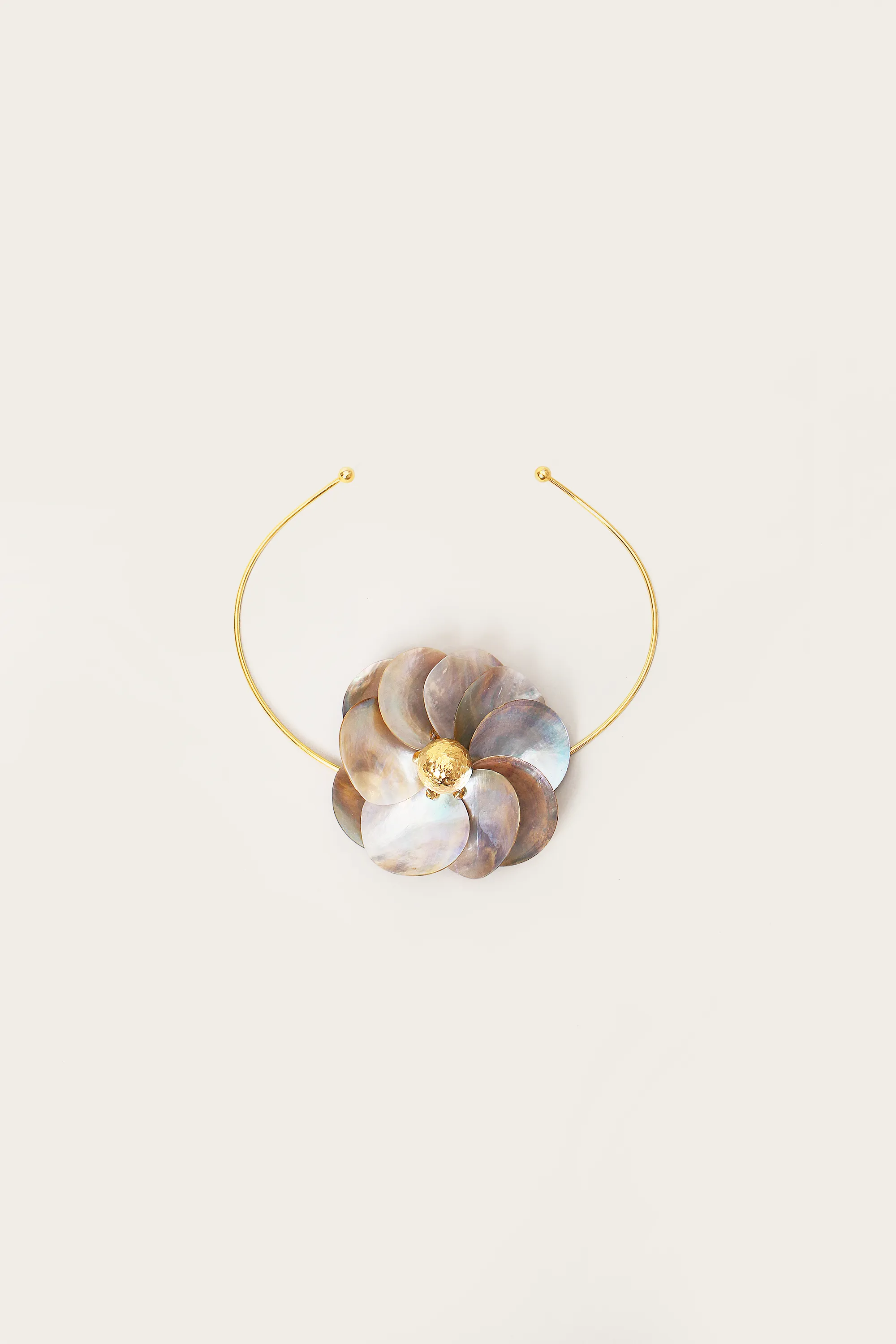 Fleur de Shells Necklace