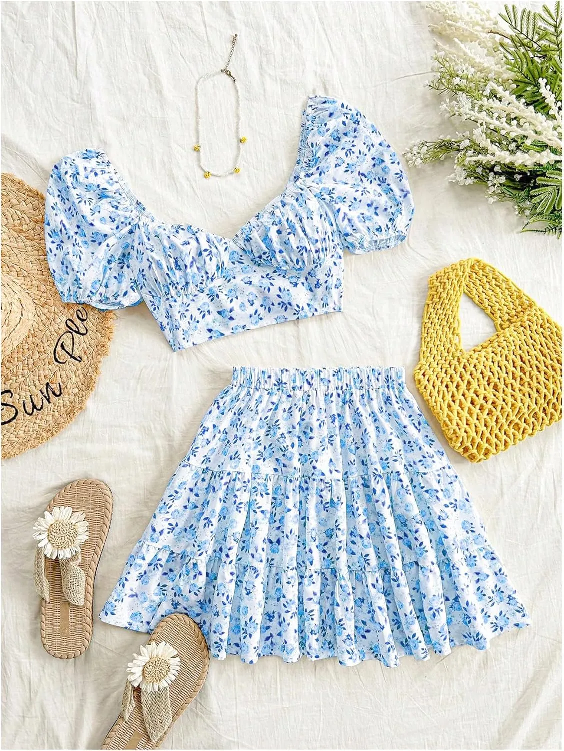Floerns Women's 2 Piece Outfit Floral Ruched Bust Crop Top Layered Ruffle A Line Skirt Set