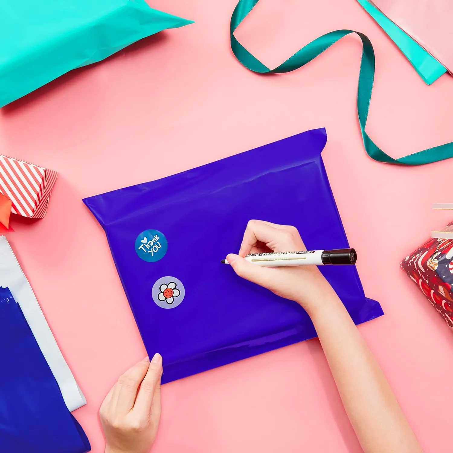 Fuxury Large Poly Mailers 14.5x19'' 100Pc, Waterproof Shipping Bags for Clothing, Strong Adhesive Mailers Poly Bags for Small Business Suppliers, Durable Shipping Envelopes Mailing Bags Blue