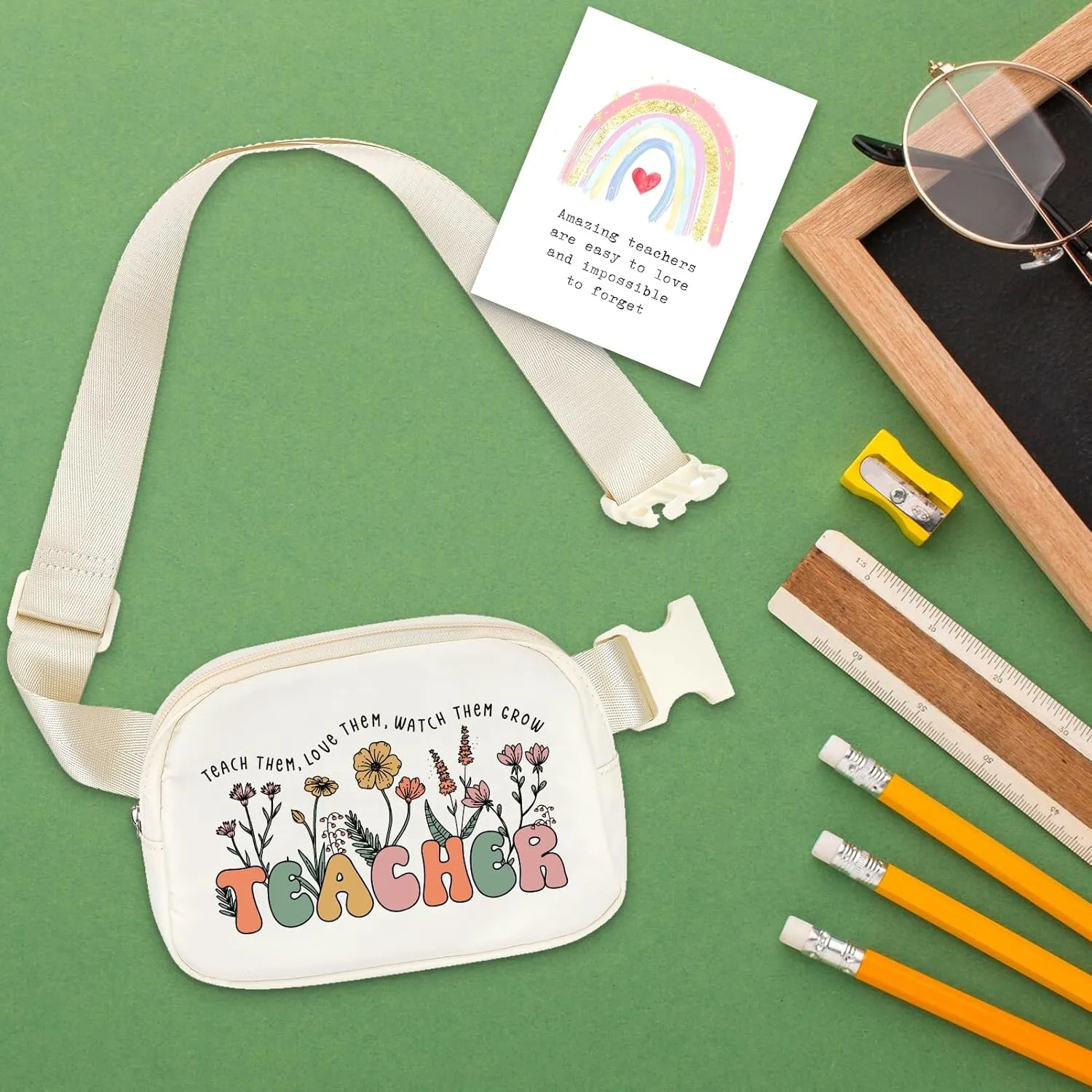 Lamyba Teacher Appreciation Gifts Teacher Gifts for Women Waterproof Fanny Pack for Women Adjustable Strap Waist Pack Crossbody Bag Lightweight Travel Bag for Teacher Beige
