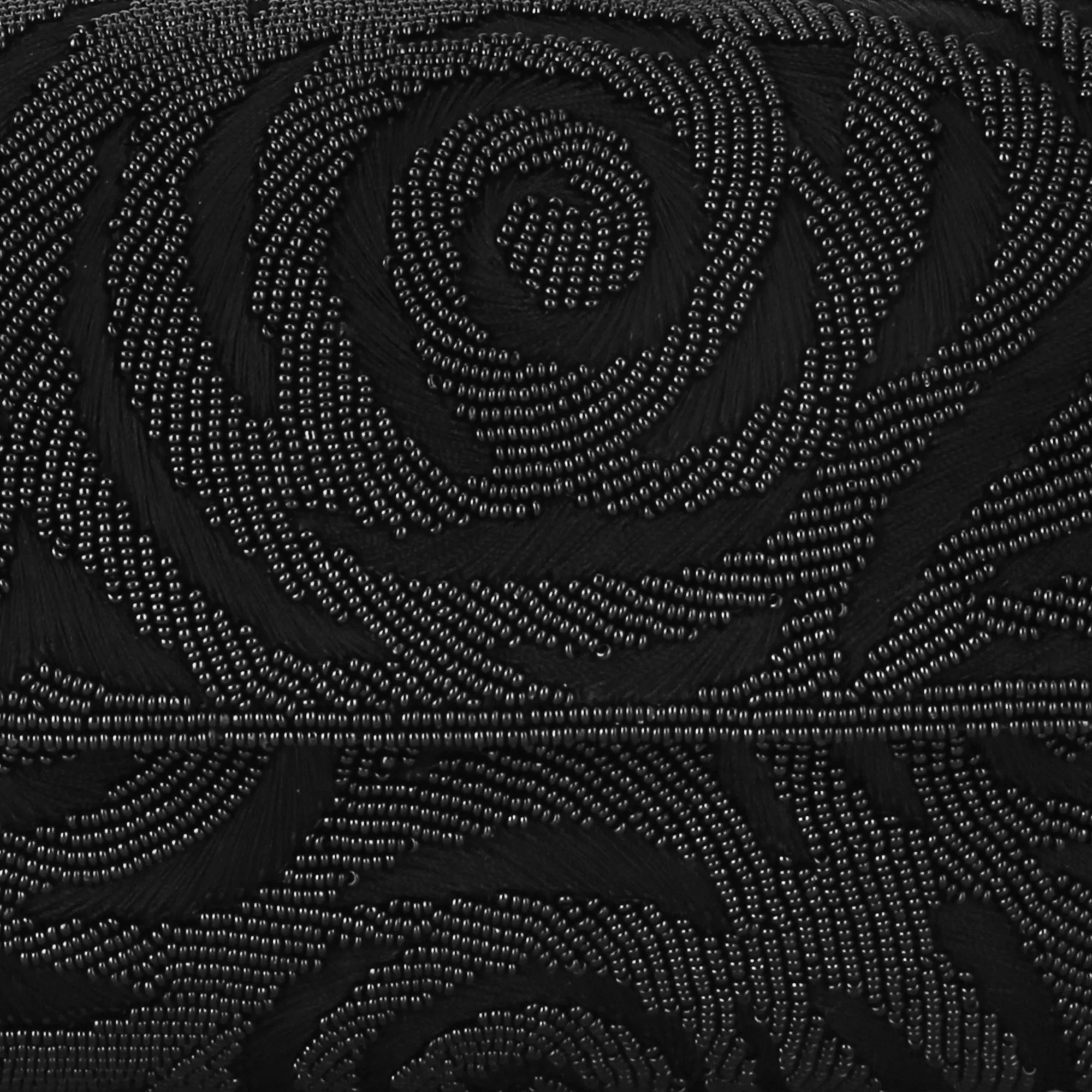 Lavie Luxe Gemmy Black Medium Women's Flap Clutch