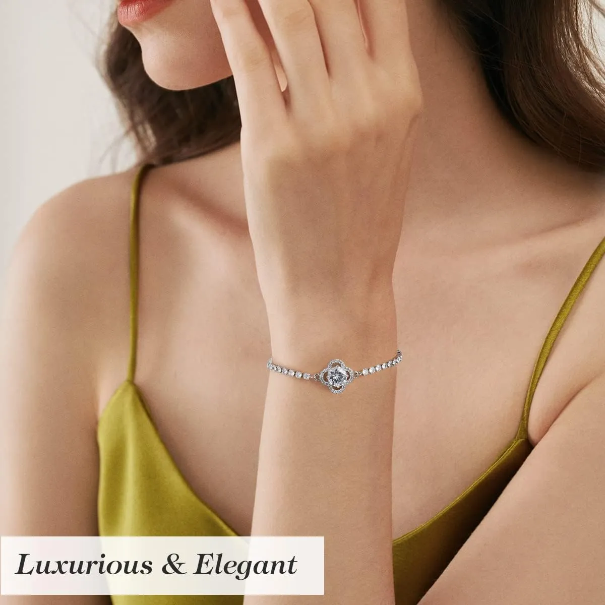 Lucky Clover Bracelet Necklace Earrings Jewelry Set for Women, Classic 4-Leaf White Gold Plated Bracelet Cubic Zirconia Studs Earrings Good Luck Pendant Necklace Mother’s Day Jewelry Gifts