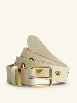 Metal eyelet hips-to-waist belt