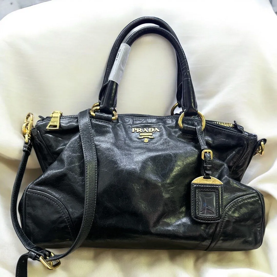 Prada Vitello Shine Black Patent Leather Satchel (H18 x L34 x W12 cm)