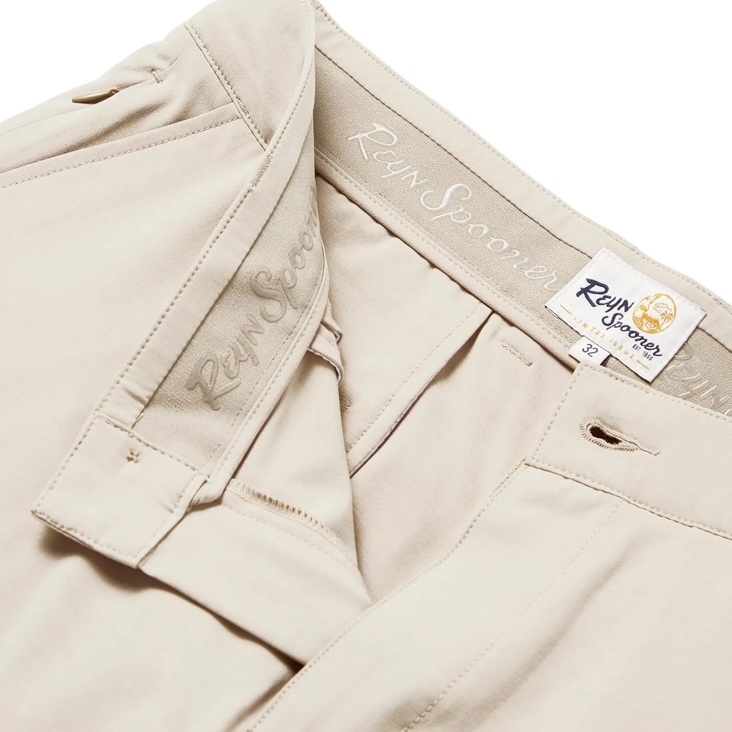 Reyn Spooner Aloha 'Āina Men's Performance Shorts