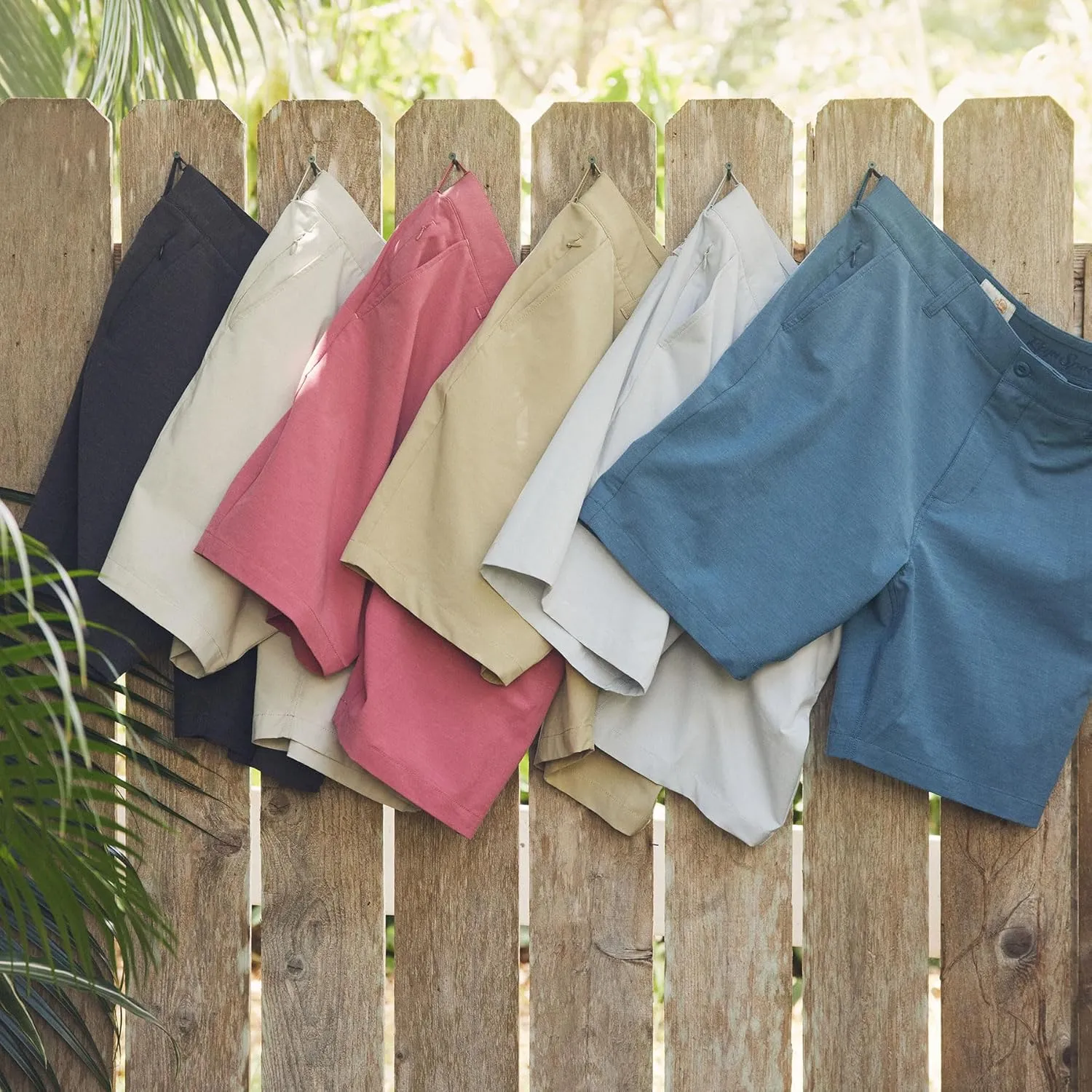 Reyn Spooner Aloha 'Āina Men's Performance Shorts