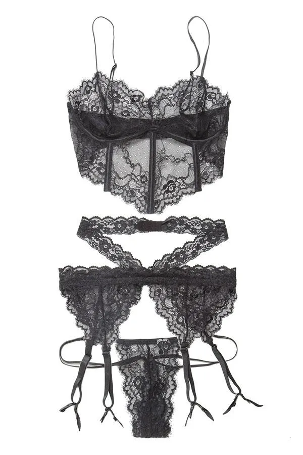 Scallop Stretch Lace Bra, Garter Belt & G-String Set