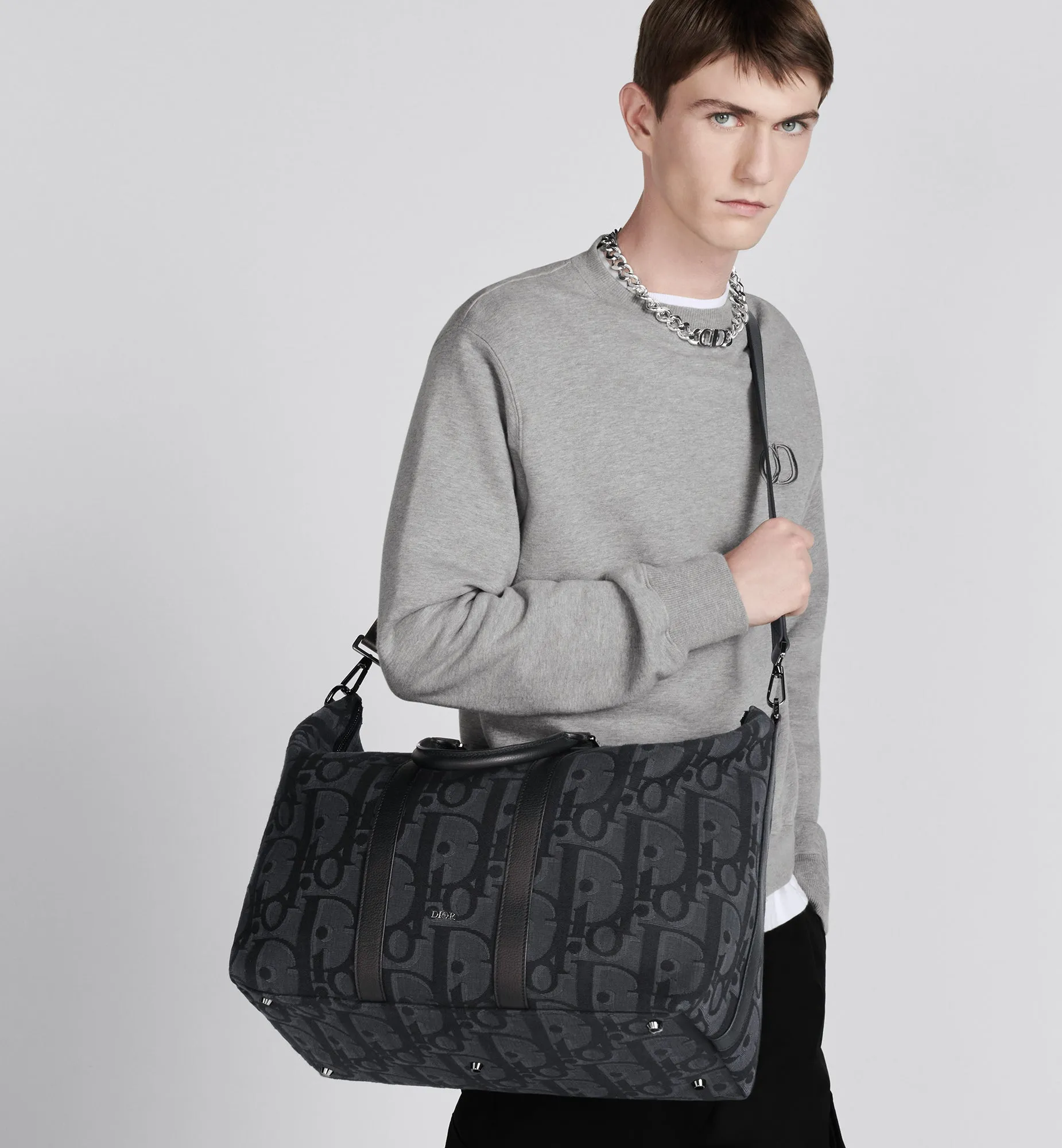 Weekender 40 Bag • Black Maxi Dior Oblique Jacquard