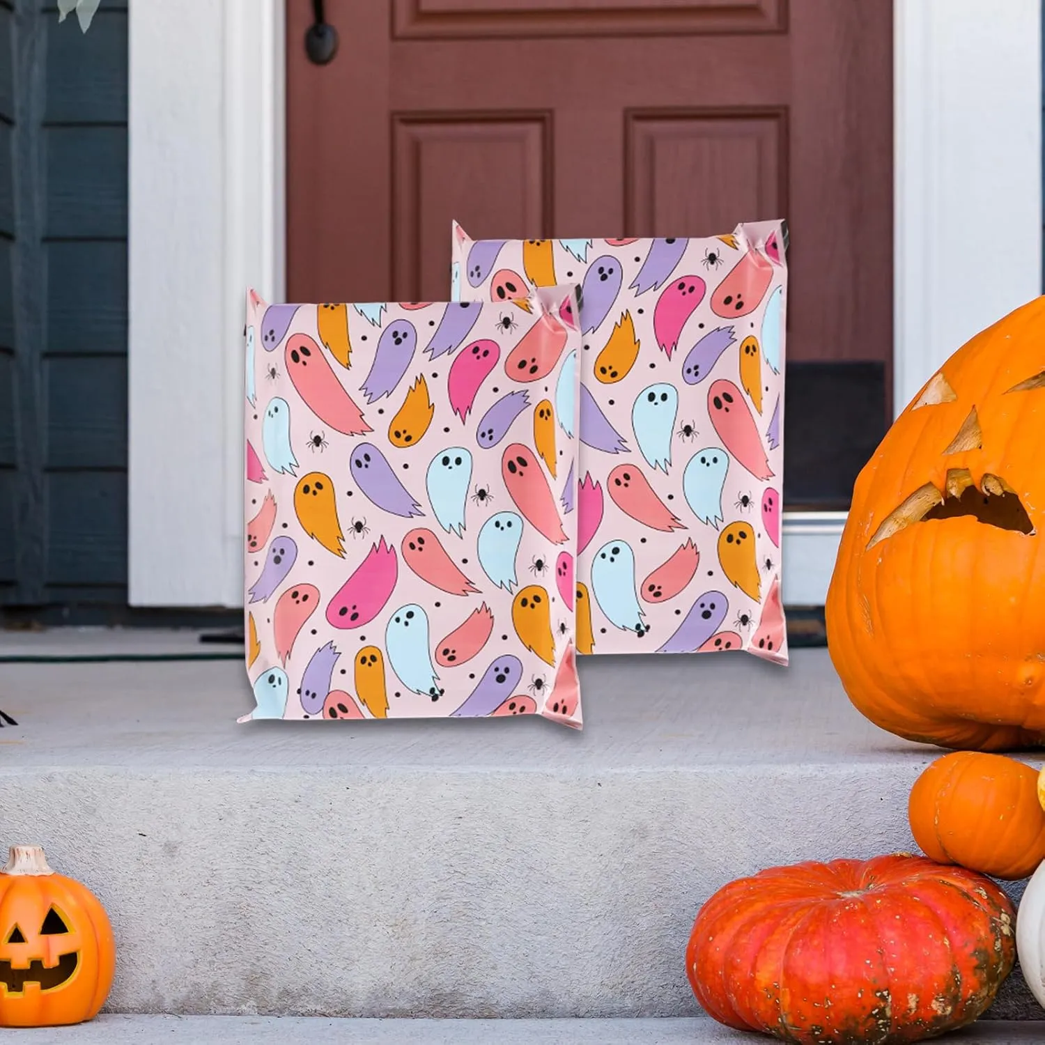 Whaline 100Pcs Halloween Poly Mailer 10 x 13 Inch Pastel Ghost Mailing Bag Cute Self-Sealing Waterproof Plastic Packaging Envelope Bag for Small Business